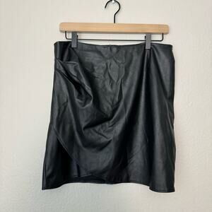 Missguided Women's Black Wrap Mini Skirt Faux Leather A-Line Going Out Size 8